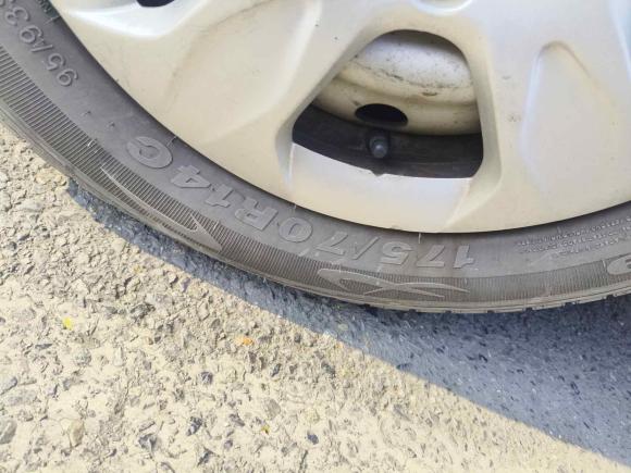 [成都·川A] 二手金杯新海狮X30L2016款 1.3L财富版DLCG12