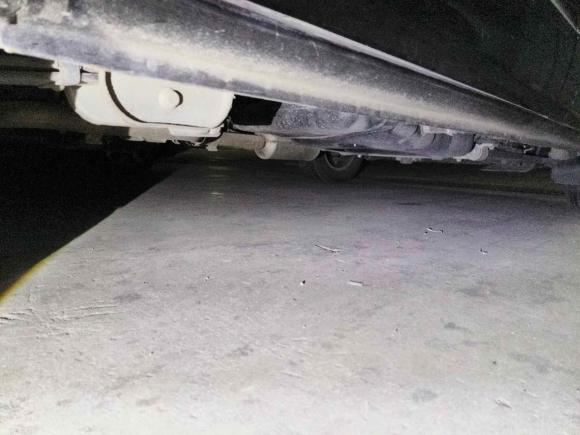 [青岛·鲁U] 二手上汽大通MAXUS新途V802021款 2.0T PLUS AMT城市版短轴超低顶7/8/9座