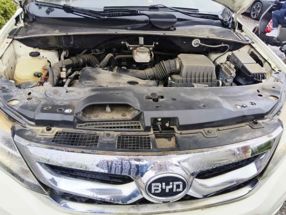 [南京·皖M] 二手比亚迪比亚迪S72016款 2.0T 自动尊贵型