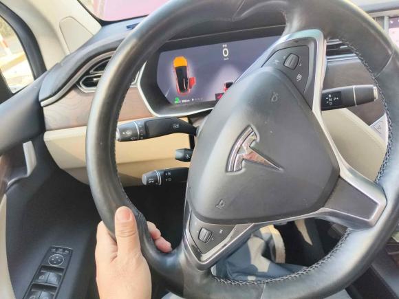 [上海·沪L] 二手特斯拉Model X2016款 Model X P100D Performance高性能版