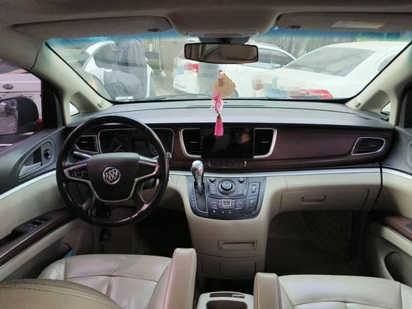 [济南·鲁A] 二手别克别克GL82015款 2.4L 豪华商务尊享版