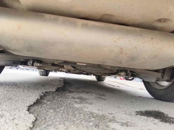 [南京·苏A] 二手福特福克斯2015款 三厢 1.6L 自动风尚型