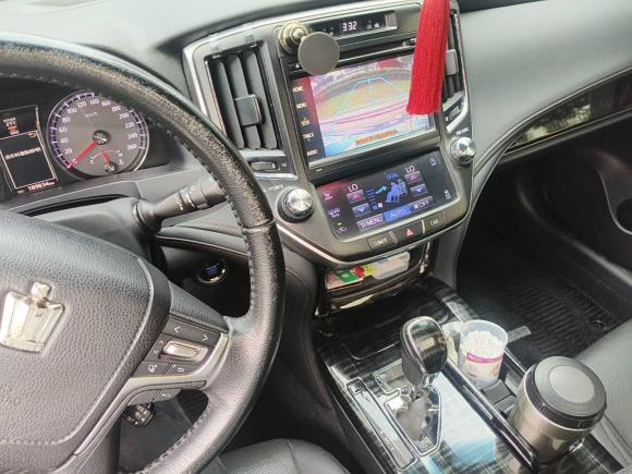 [宁波·浙B] 二手丰田皇冠2015款 2.0T 时尚版