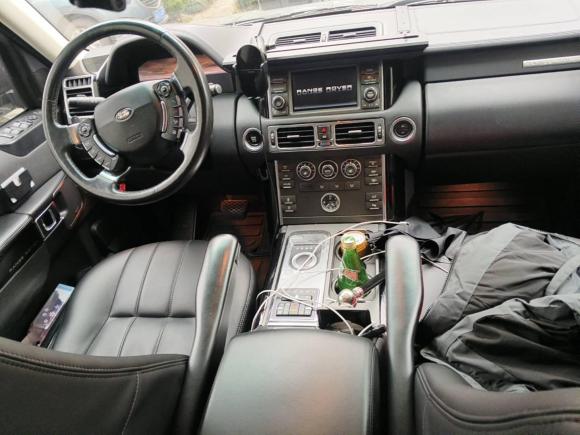 [上海·粤D] 二手路虎揽胜2012款 4.4 TDV8