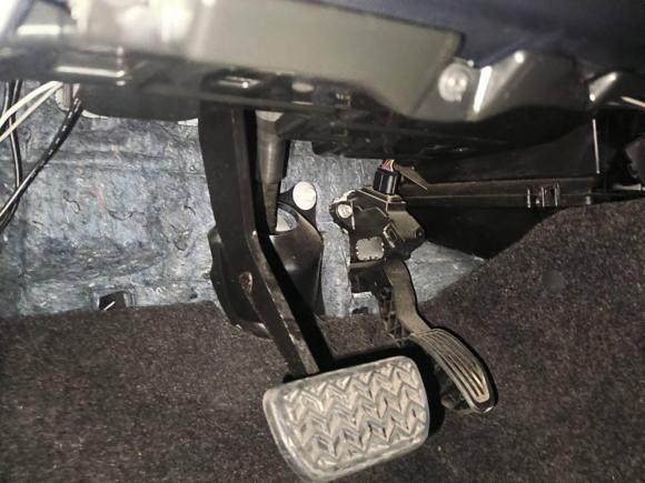 [深圳·粤S] 二手丰田YARiS L 致炫2021款 1.5L CVT领先版