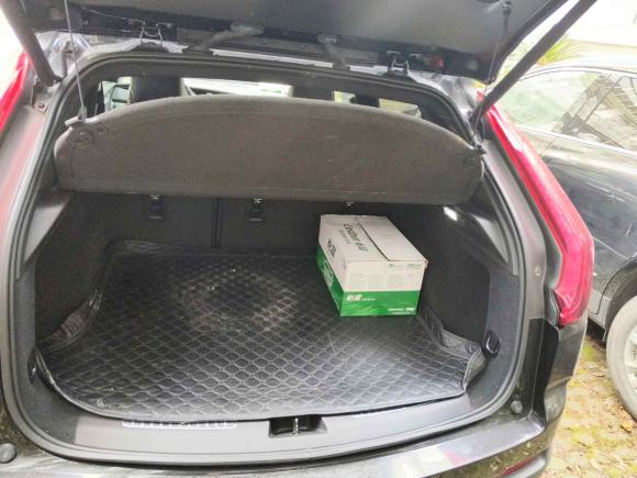 [南通·苏F] 二手凯迪拉克凯迪拉克XT42018款 28T 两驱豪华型