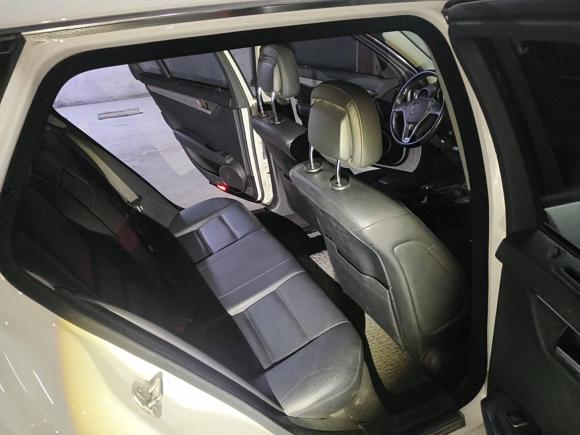 [杭州·浙A] 二手奔驰奔驰C级2011款 C 200 时尚旅行版