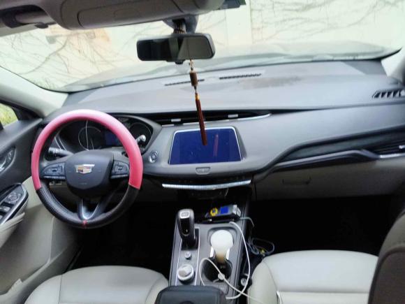 [上海·沪G] 二手凯迪拉克凯迪拉克XT42018款 28T 两驱豪华型