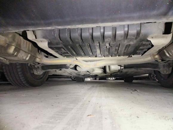 [无锡·苏B] 二手奔驰奔驰E级2018款 改款 E 300 L 运动豪华型