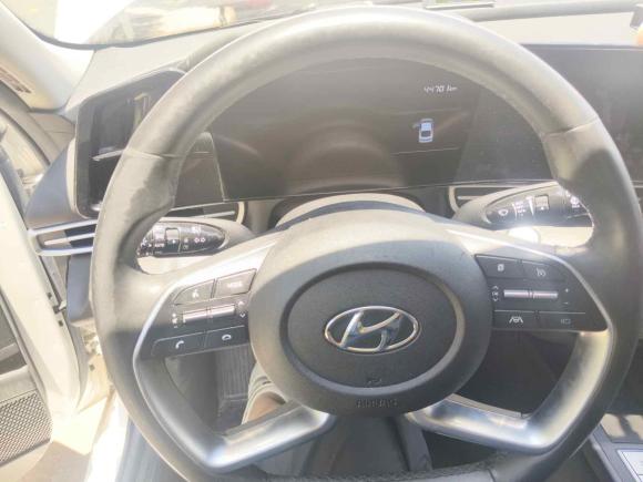 [义乌·浙G] 二手现代伊兰特2021款 1.5L CVT LUX尊贵版