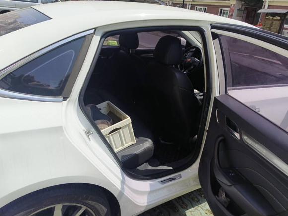 [苏州·苏E] 二手荣威荣威i62018款 20T 自动旗舰版