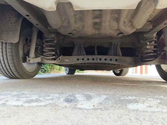 [青岛·鲁B] 二手飞凡汽车飞凡ER62021款 新动版 620km 智行版