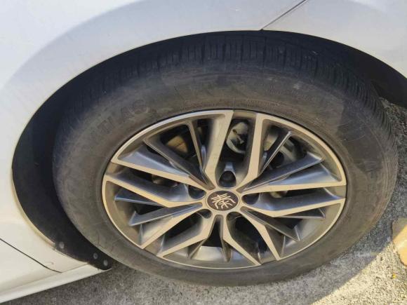 [深圳·粤B] 二手比亚迪秦PLUS2021款 DM-i 55KM 旗舰型