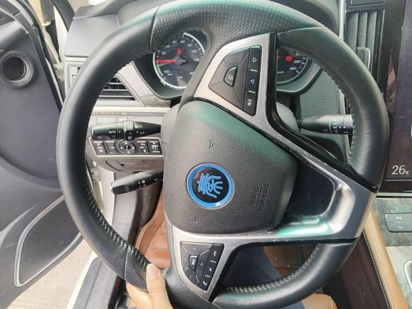 [深圳·粤B] 二手比亚迪秦新能源2017款 1.5T 尊贵型