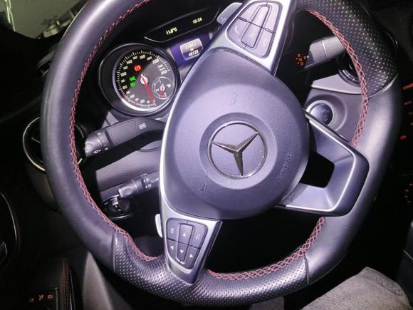 [上海·沪D] 二手奔驰奔驰CLA2018款 CLA 220 4MATIC