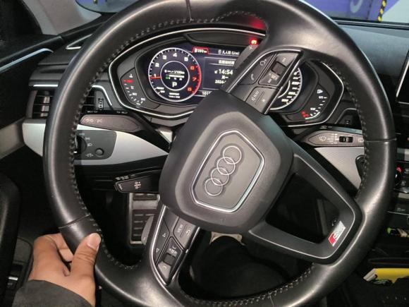 [上海·苏U] 二手奥迪奥迪A42020款 Avant 先锋派 40 TFSI 时尚动感型