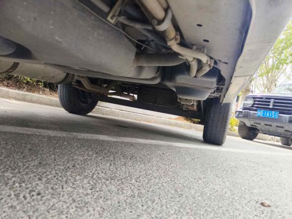 [宁波·浙B] 二手东风御风御风2020款 2.3T经济型标配版物流车短轴中顶5-9座WP2.3