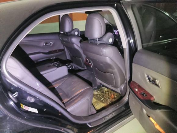 [广州·粤A] 二手丰田皇冠2010款 2.5L Royal 真皮天窗版