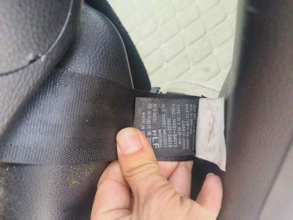 [南京·苏A] 二手双龙柯兰多2013款 2.0L 汽油两驱自动精英版