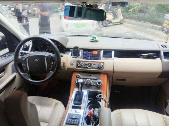 [上海·沪A] 二手路虎揽胜运动版2012款 3.0 TDV6 HSE 柴油版