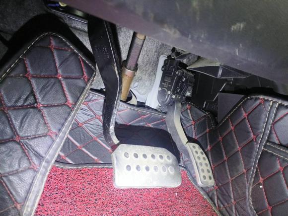 [杭州·浙G] 二手北汽幻速北汽幻速S62016款 1.5T CVT乐享型