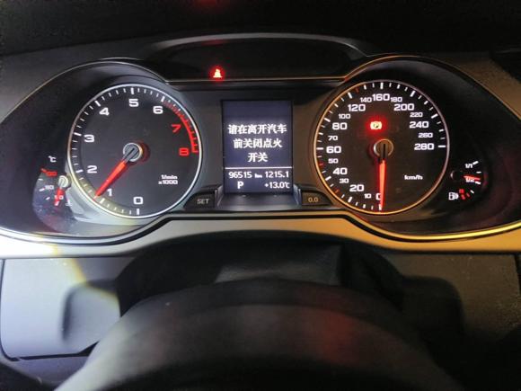 [杭州·浙A] 二手奥迪奥迪A4L2015款 35 TFSI 自动标准型