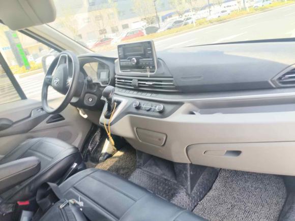 [苏州·苏E] 二手上汽大通MAXUS新途V902020款 2.0TAMT运杰版前驱后单胎短轴高顶6座