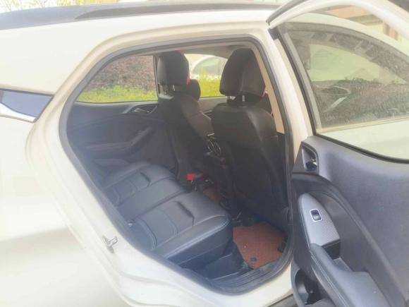 [青岛·鲁B] 二手比亚迪元新能源2018款 EV360 智联炫酷型