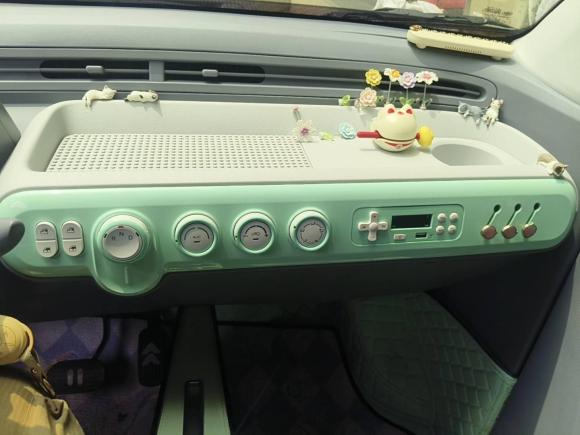 [义乌·浙G] 二手奔腾奔腾小马2024款 170km 活力马