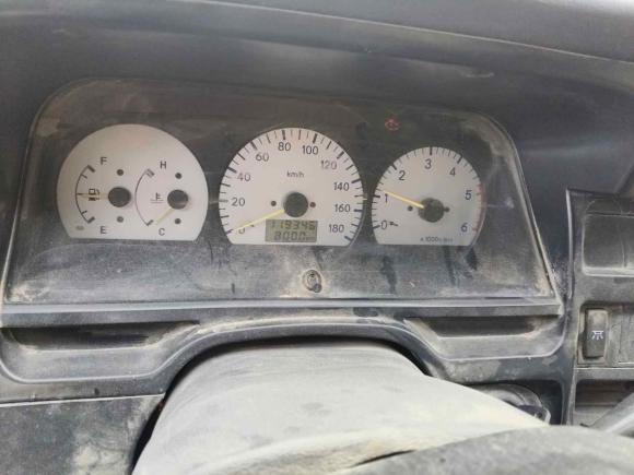 [南通·苏F] 二手金龙金威2016款 2.0L实用超值版4G20