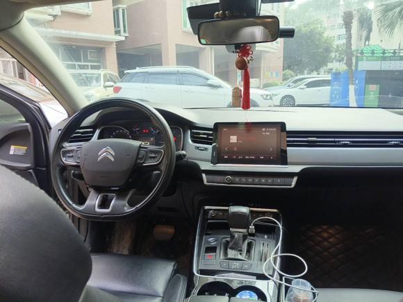 [深圳·粤B] 二手雪铁龙雪铁龙C52017款 350THP 自动豪华型