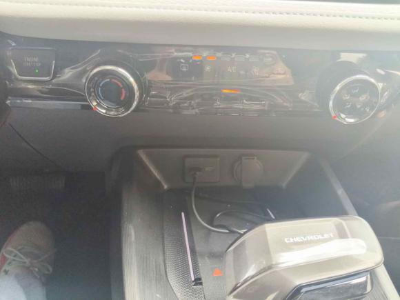 [苏州·苏U] 二手雪佛兰科鲁泽2023款 1.5L 双离合悦享版