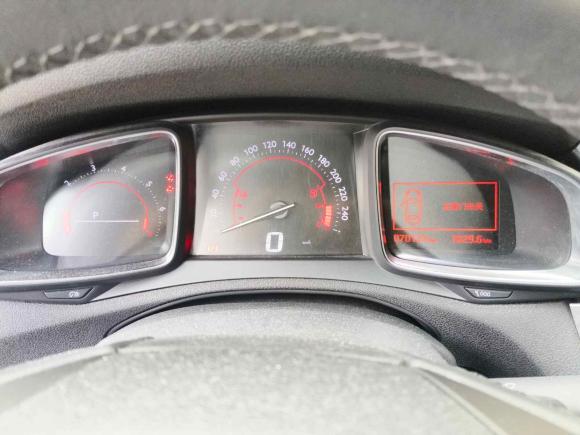 [无锡·苏B] 二手DSDS 4S2016款 1.6T 自动智享版THP160