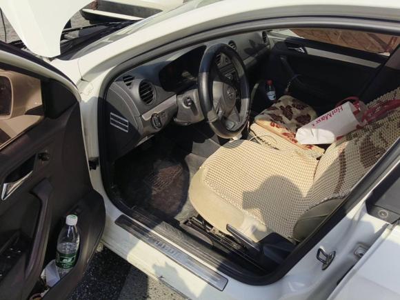 [成都·川A] 二手大众捷达2013款 1.6L 自动舒适型