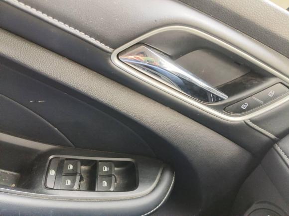 [武汉·鄂A] 二手荣威荣威i52019款 1.5L 自动4G互联朗豪版