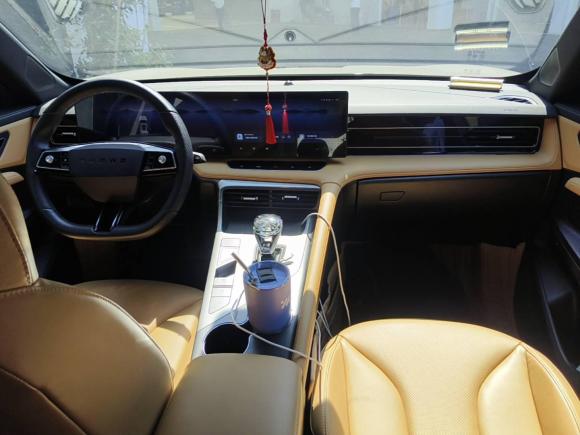 [上海·沪A] 二手荣威荣威RX5新能源2023款 eRX5 超混尊荣版