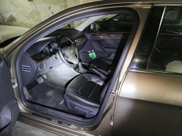 [广州·粤A] 二手大众宝来2013款 1.6L 自动豪华型