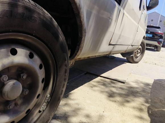 [上海·沪A] 二手五菱汽车五菱荣光EV2020款 客车版基本型7座300KM