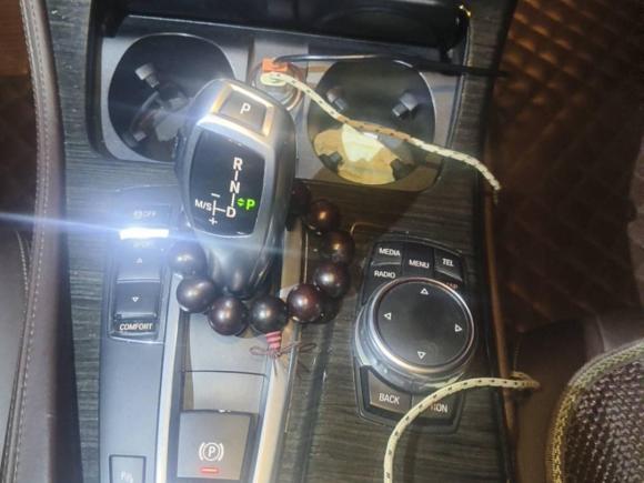 [深圳·粤B] 二手宝马宝马5系2014款 525Li 领先型