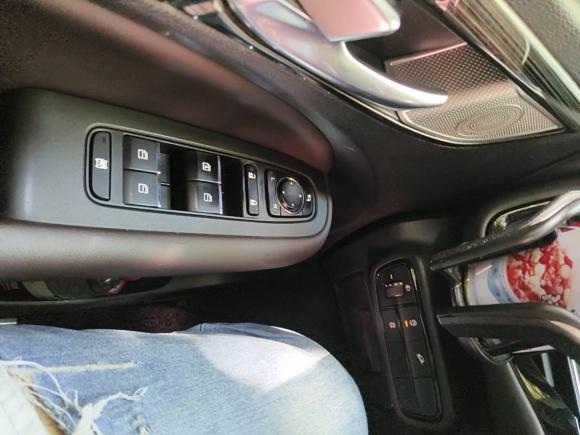 [杭州·浙A] 二手广汽传祺传祺M62019款 270T DCT尊享版（六座）国VI