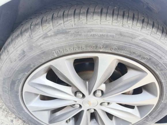 [上海·沪F] 二手雪佛兰科鲁泽2021款 320 自动悦享天窗版