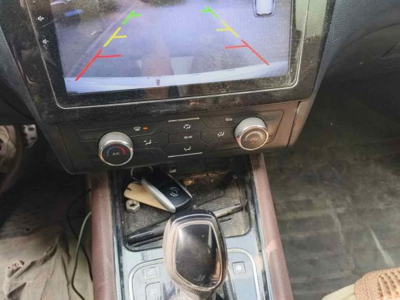 [青岛·鲁B] 二手东风风光风光5802016款 1.5T CVT豪华型