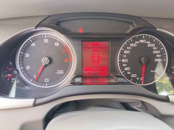 [常州·皖C] 二手奥迪奥迪A4L2010款 2.0 TFSI 标准型