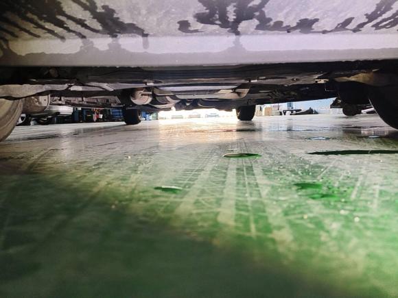 [上海·沪A] 二手奔驰威霆2013款 2.1T 精英版