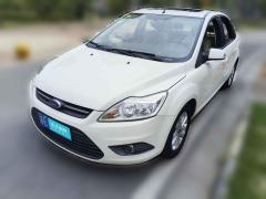 [苏州·苏E]福特&nbsp;&nbsp;福克斯&nbsp;&nbsp;2013款 三厢经典 1.8L 自动百万纪念版