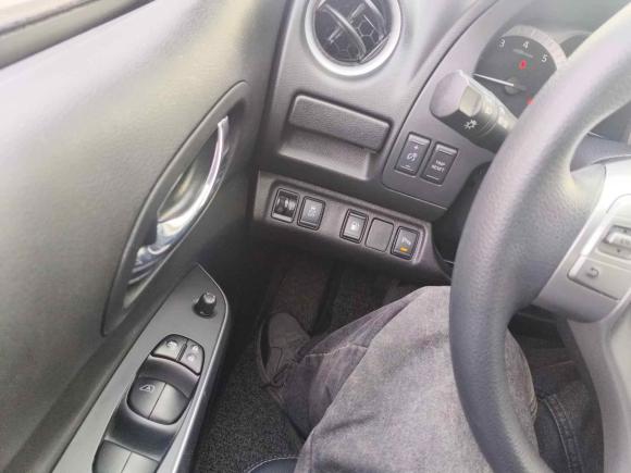 [上海·沪A] 二手日产途达2020款 2.5L XL Upper 4WD 自动四驱豪华版