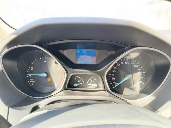 [青岛·鲁B] 二手福特福克斯2015款 三厢 1.6L 自动风尚型