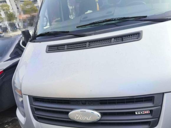 [义乌·浙G] 二手福特新世代全顺2016款 2.2T长轴6/7座中顶多功能车