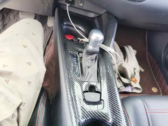 [上海·沪G] 二手丰田奕泽IZOA2021款 双擎 2.0L 奕驰版