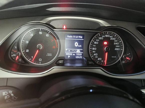 [杭州·浙A] 二手奥迪奥迪A4L2013款 35 TFSI 自动标准型